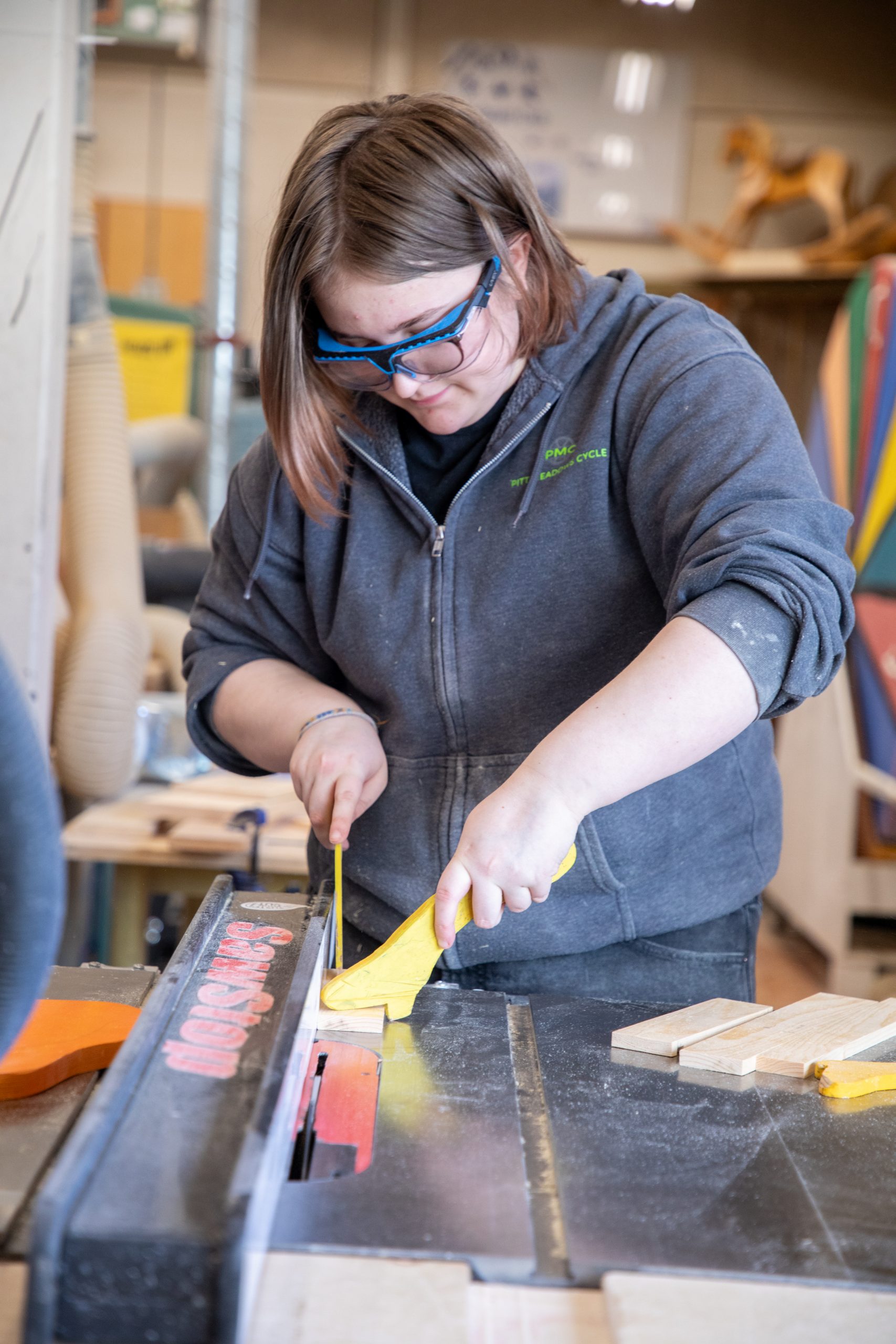 An Ը student competes in the Skills Canada BC cabinetmaking regional competition.
